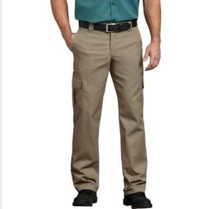 NWT-Mens Dickies Cargo Pants